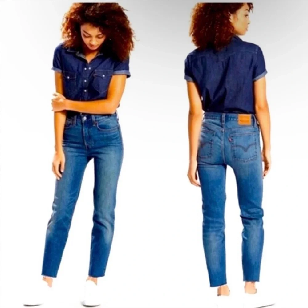 LEVIS High Rise Button Fly - Picture 8 of 8